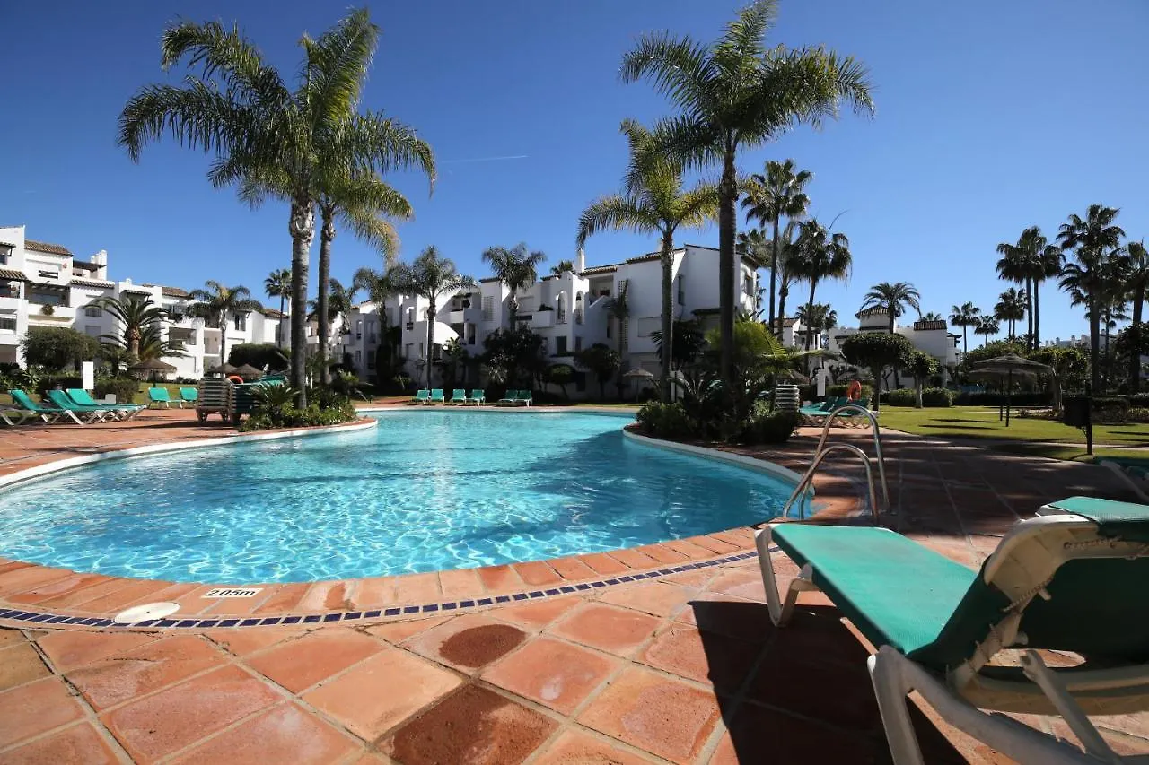Exceptional Beachfront Complex With Pool In Costalita, Estepona 0*,